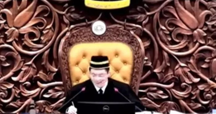 倪可敏沾污國會?!凱里慘遭網民神回炮轟!句句屬實