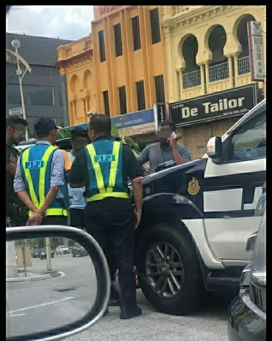 JPJ執法員做事沒用大腦?連棺材車也照捉!