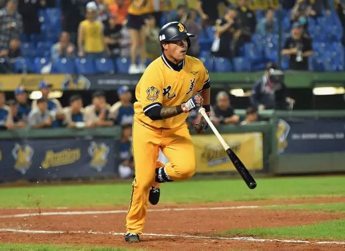 聯盟第7位1300場出賽 林智勝不再追求個人紀錄