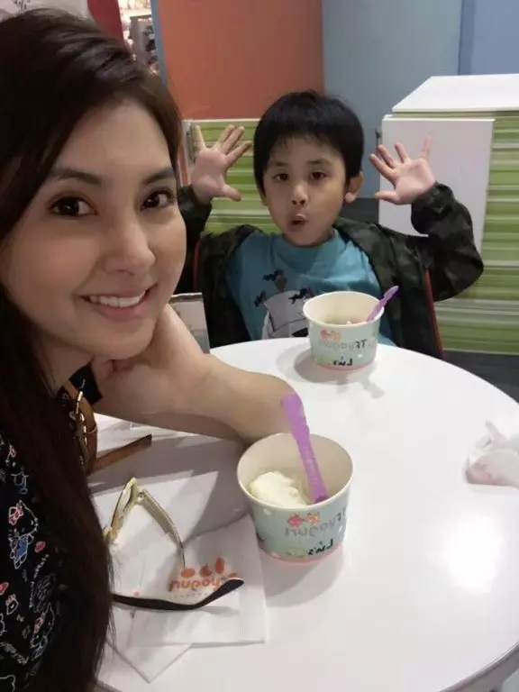 33歲「韋汝」當年未婚生子,慘變單親媽媽,如今她終於說出豪門內幕!