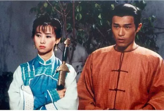 一個人人都想娶回家的女星,古天樂都追不到她,現如今美得驚豔!說起他的感情可以說是一波三折了!