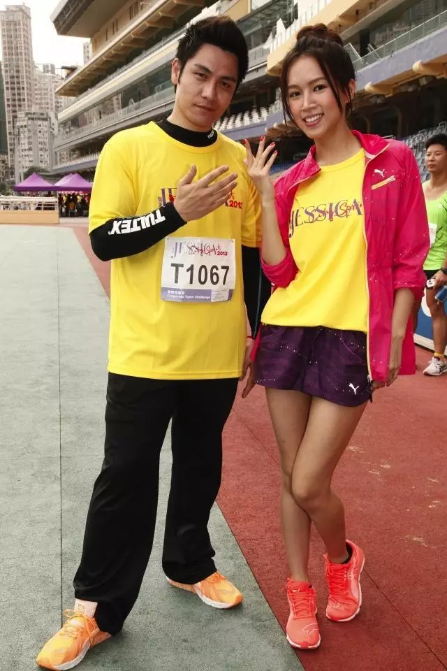 TVB小花傅嘉莉是非不斷越描越黑,重提親吻肥叔叔解釋牽強難服眾