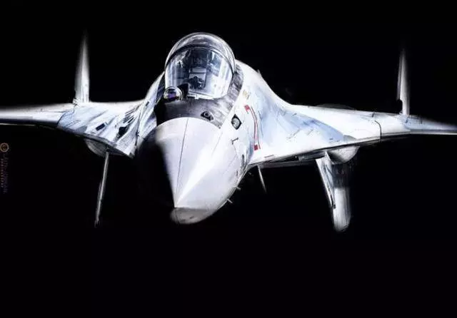 美鐵桿盟友投奔俄羅斯:簽巨額軍火大單,20架中國同款戰鬥機