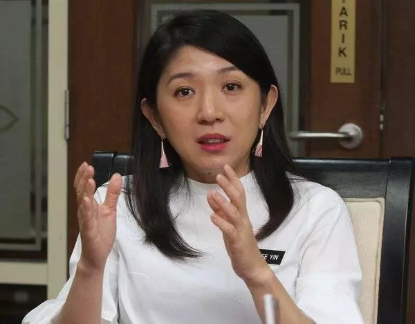 嘉瑪這一次惹到部長楊美欣了!他完蛋了...