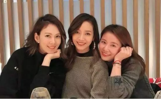 女星自曝豪門心酸,每天五點半起床準備早餐,付出被視作理所當然!