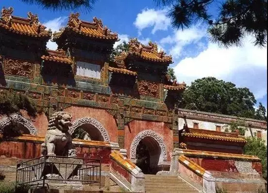 清明節也屬於鬼節,前5天、後5天,絕對不能去的7個地方,小心把不乾淨的東西帶回家