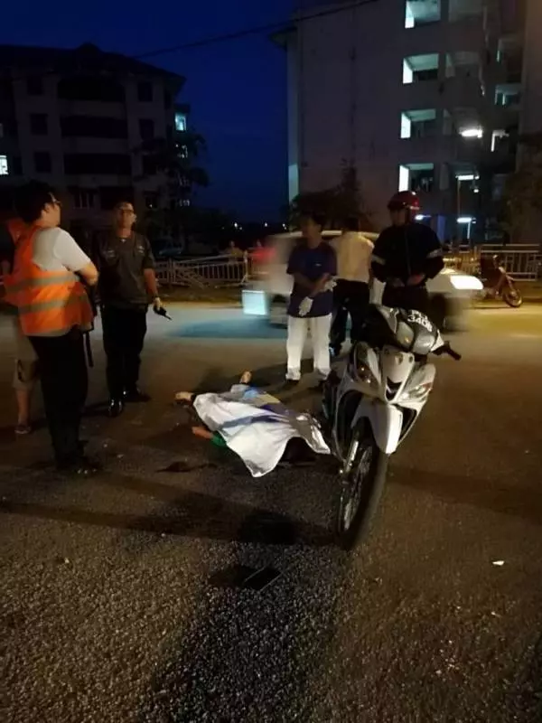 曾諾不娶顧母親到終老 韓德源遭撞後逃家斷支柱