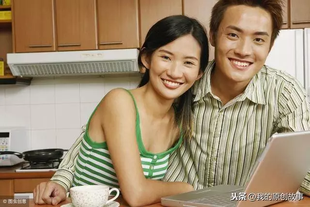 老公出軌女秘書,老婆不哭不鬧,而且自己凈身出戶,兩年后街上偶遇,丈夫蒙了