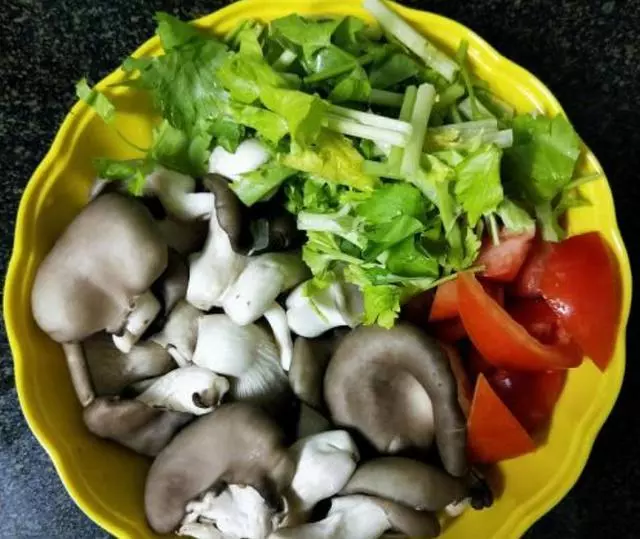 素炒平菇，簡單好做，又好吃的家常素菜