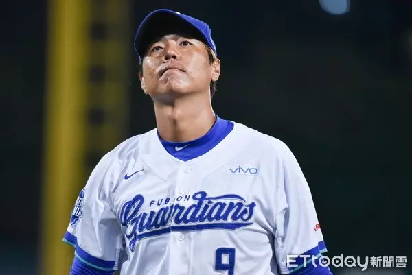 中職/強襲安打後暖心道歉!林益全站出口等李振昌