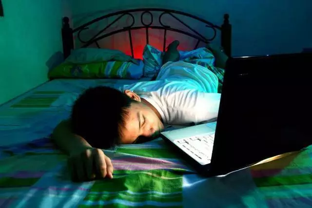 怎樣能讓孩子每晚主動入睡,擁有好睡眠,這位媽媽的做法值得效仿