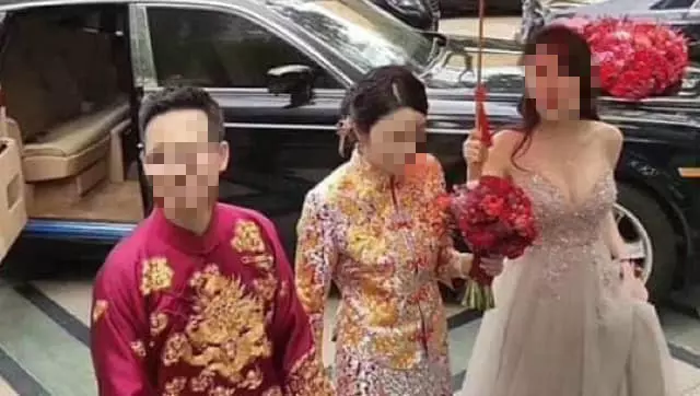 伴娘太辣!深V禮服「白嫩少女酥胸」快溢出 新娘慘淪配角