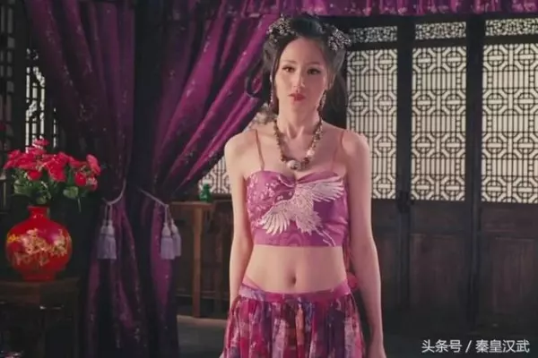 中國古代女性內衣只有肚兜,那下半身到底怎麼穿的,來看看!