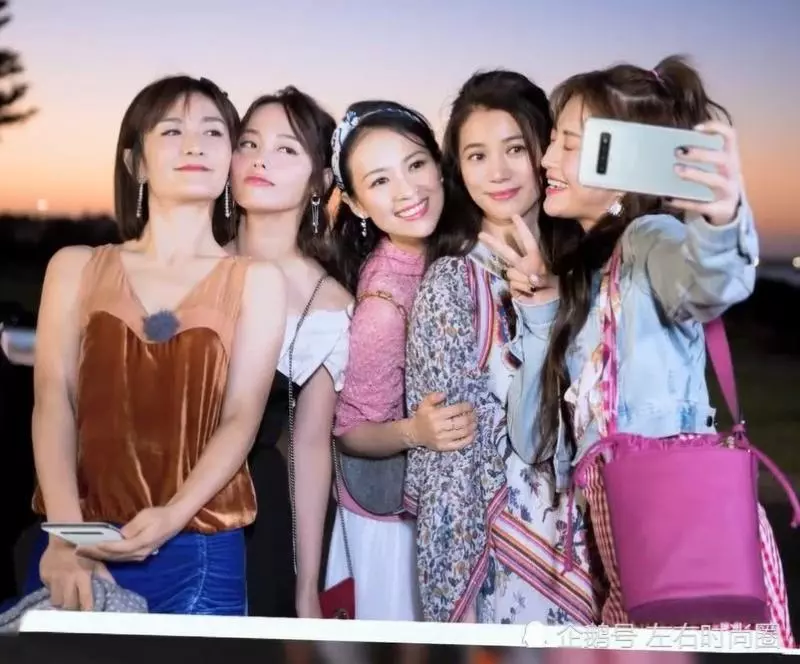 《妻子2》童年照,袁詠儀「整容式」長大,張嘉倪才是從小美到大!