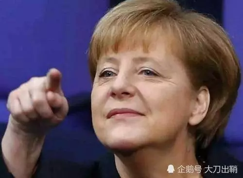 打響反美第一槍?默克爾提出轟動世界的決議,全票通過,美媒急了
