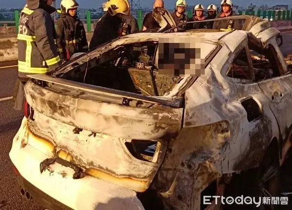 男活活燒死在嫁妝車上 妻目睹全程悽厲哭喊