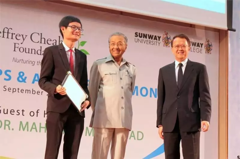 瘋子才會發達?當年被人笑sot,如今Sunway城都是他的!