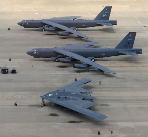 波音終於害了美國空軍?超音速轟炸機全部停飛,核打擊能力減半