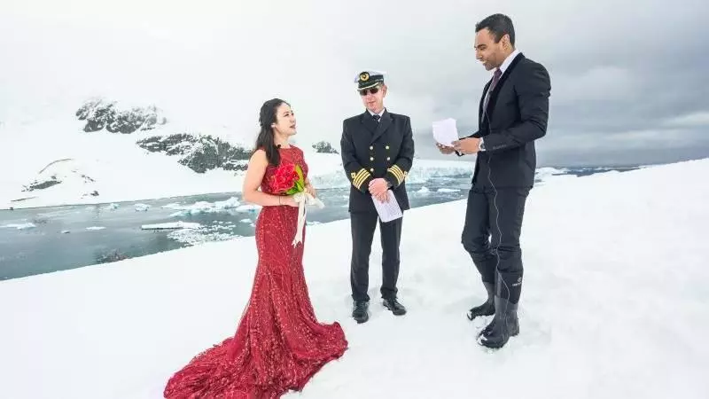 捨棄繁瑣儀式 獅城情侶選擇「私奔」婚禮