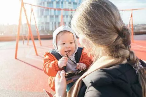 為什麼很多男人喜歡單親媽媽?一位40歲的男士說出了實情