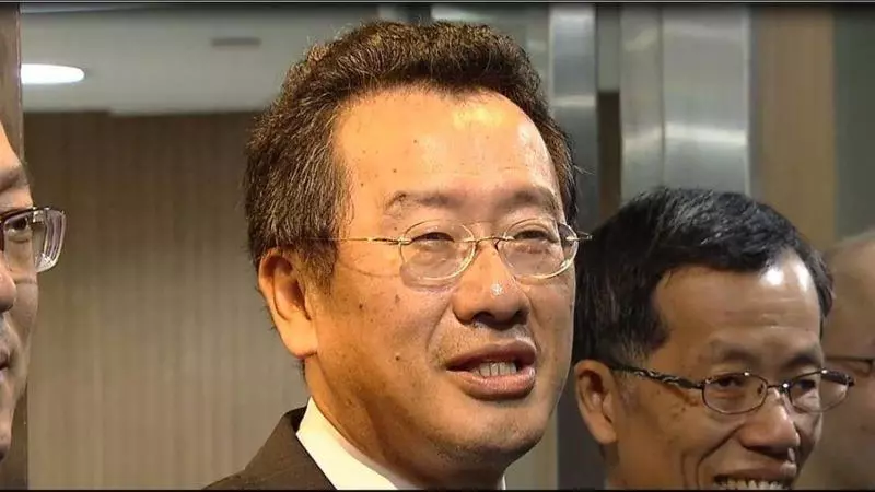 顧立雄喊少發股息 抗議電話灌爆金管會