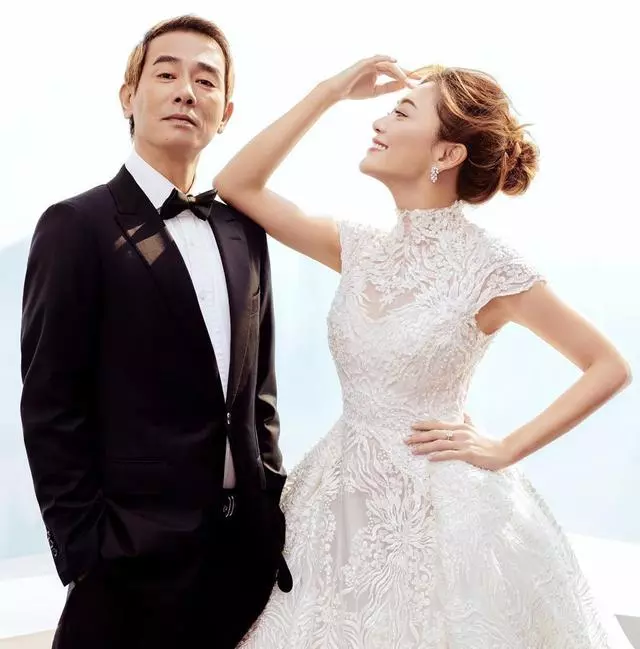 結婚九年拍四次婚紗照！應采兒曝光最新一輯婚紗照：見證老公成長