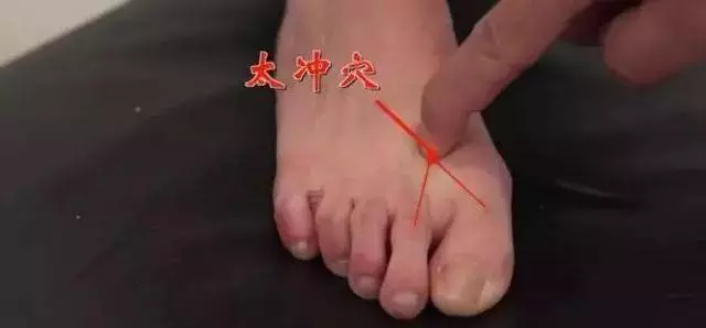 手上出現這6個變化,說明你的肝在「求救」!早發現才能早治療!