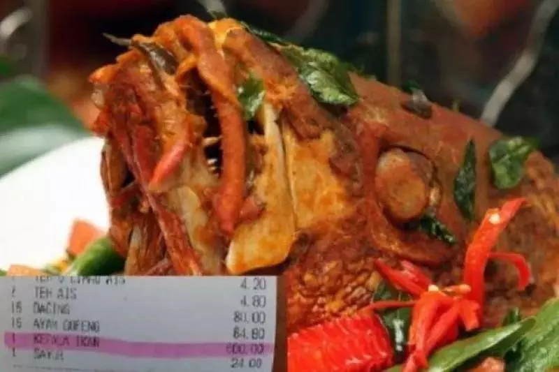 吉隆坡:著名餐廳4碗咖喱魚頭,要價600令吉!店員解釋讓人無奈....