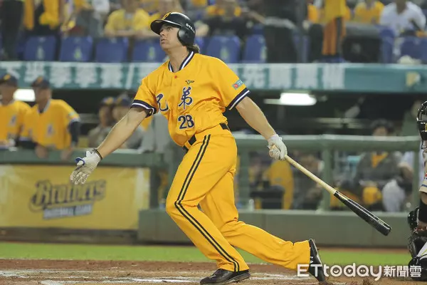 中信兄弟鎖定1投1野洋將 洋砲將會先來台