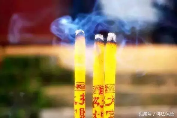 上香是上一支還是上三支?沒想到師父竟是「這樣說」......解開了我多年的迷思!