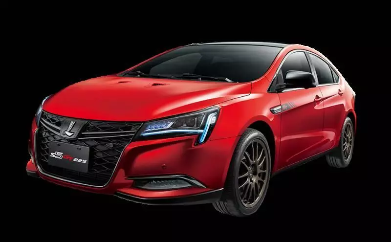 搶四門轎跑車市場 LUXGEN推S5 GT與GT225迎戰