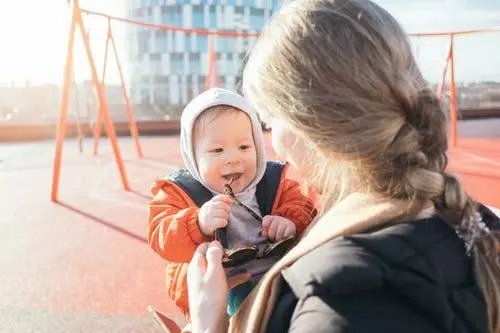 為什麼很多男人喜歡單親媽媽?一位40歲的男士說出了實情