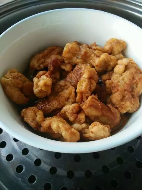 最簡單方便的酥肉扣碗做法,學會了在家輕鬆搞定
