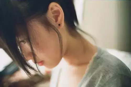 女 人 這 裡 長 痣,不 能 娶,容 易 帶 綠 帽