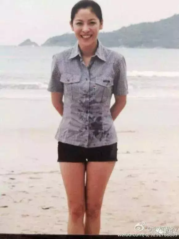 向華強有錢有顏值,為什麼專寵向太30年?那你就看看向太太年輕的照片吧