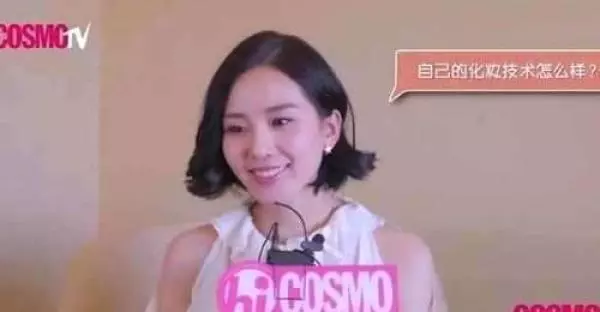 劉詩詩懷孕6個月後首露面,短髮難掩富態雙下巴,笑得很幸福!