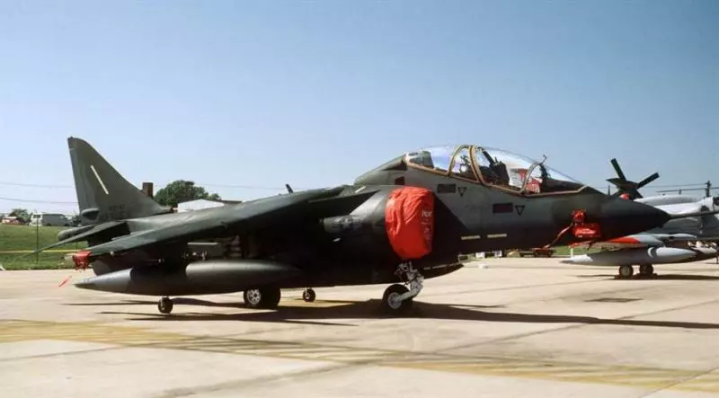 波音將升級T/AV-8B 雙座海獵鷹戰機