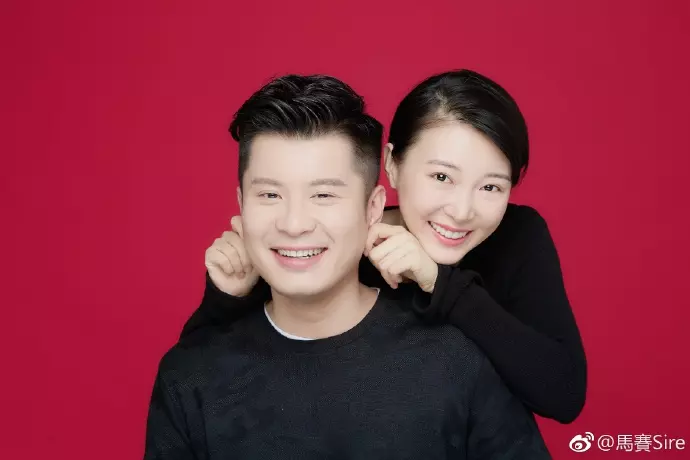 TVB前花旦因「搞斷背+艷照門」遭雪藏, 離巢後嫁入豪門, 如今的她懷孕發胖10KG,從少女變少奶奶!