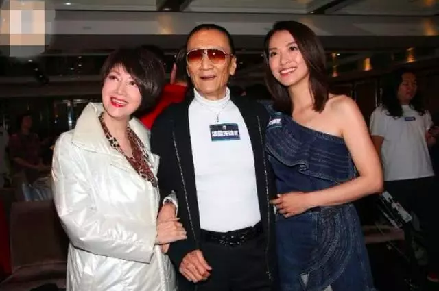 謝賢與張柏芝劃清界限「跟我家沒關係」,自嘲已忘記孫子的名字!