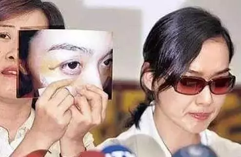 她也玩完了!一連被爆4個男友,原來都是假清純!可惜他卻愛上了渣男