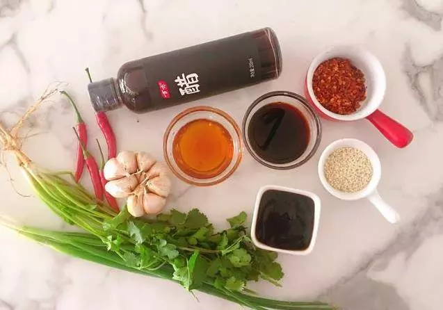 「萬能的調料汁」,拌什麼都好吃,做法和配方詳細講解,2分鐘學會