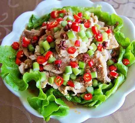 教你在家做水煮肉片,色香味俱全,開胃又下飯,做法簡單又快捷!