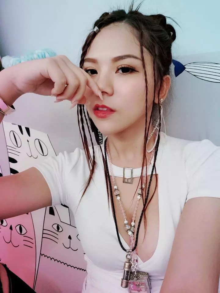 懷孕期間被劈腿!小鄧紫棋「蕾菈」自曝18歲結婚生女 前夫節目中現身求復合!