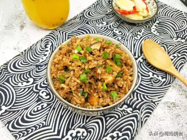 5道剩米飯的花樣吃法,10分鐘搞定,簡單營養美味,懶人的福音