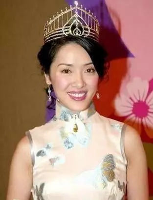 年過40還不結婚的6位女明星 ,網友:我以為都結婚了