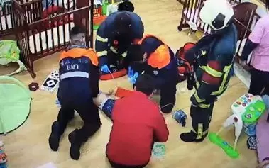 恐怖19分鐘!身體重壓強迫入睡 男嬰慘遭保母活活悶死
