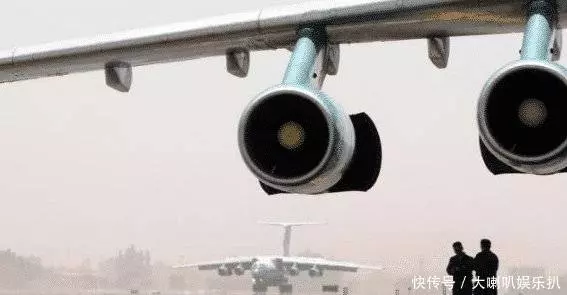 有一國向華靠攏, 要求印度撤走軍機 外國人 中國在海外初露鋒芒