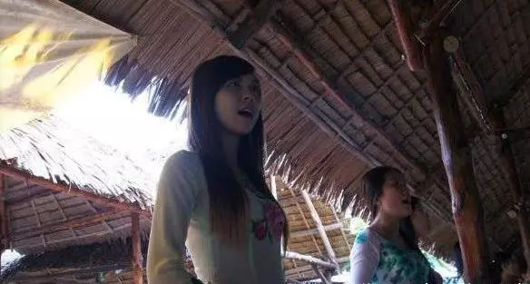泰國旅遊,如果美女遞毛巾給你,千萬不要接,導遊:接了你會後悔