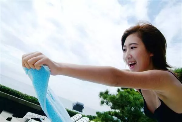 泰國旅遊,如果美女遞毛巾給你,千萬不要接,導遊:接了你會後悔