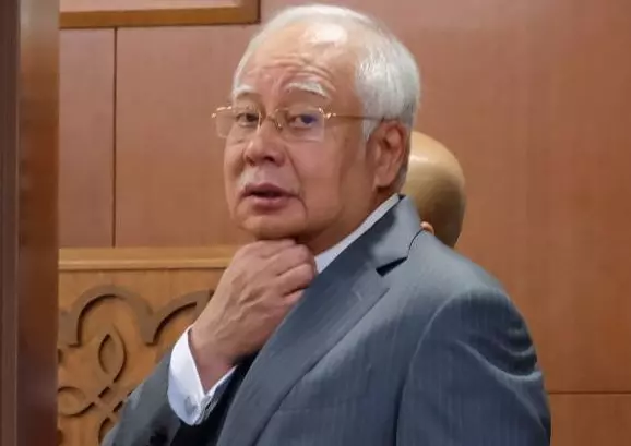 【世紀審訊今日開庭】42項罪名!若所有罪名成立或監禁465年!Bossku逃的過嗎?!